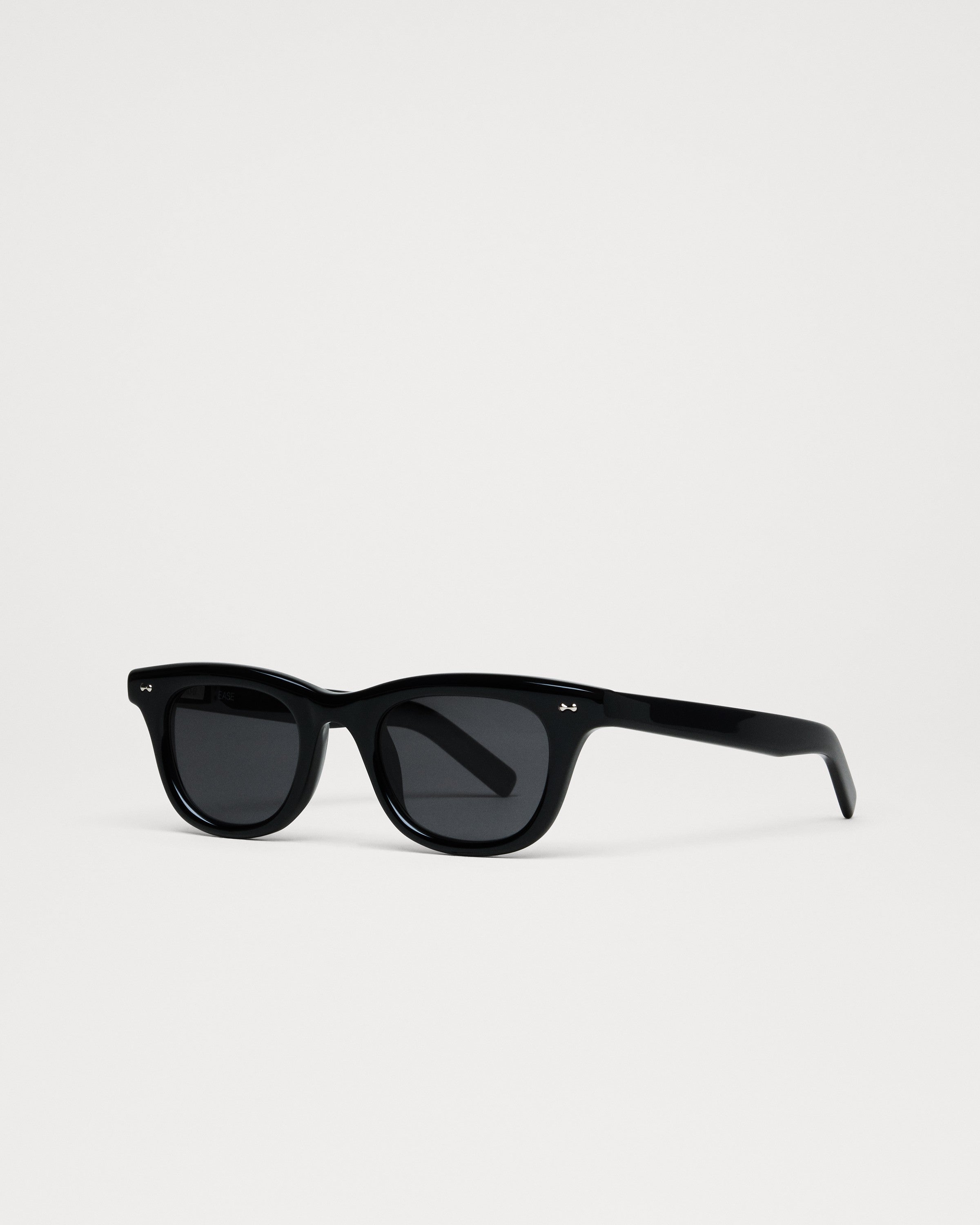 Chimi – Ease – Sunglasses – Coal Black