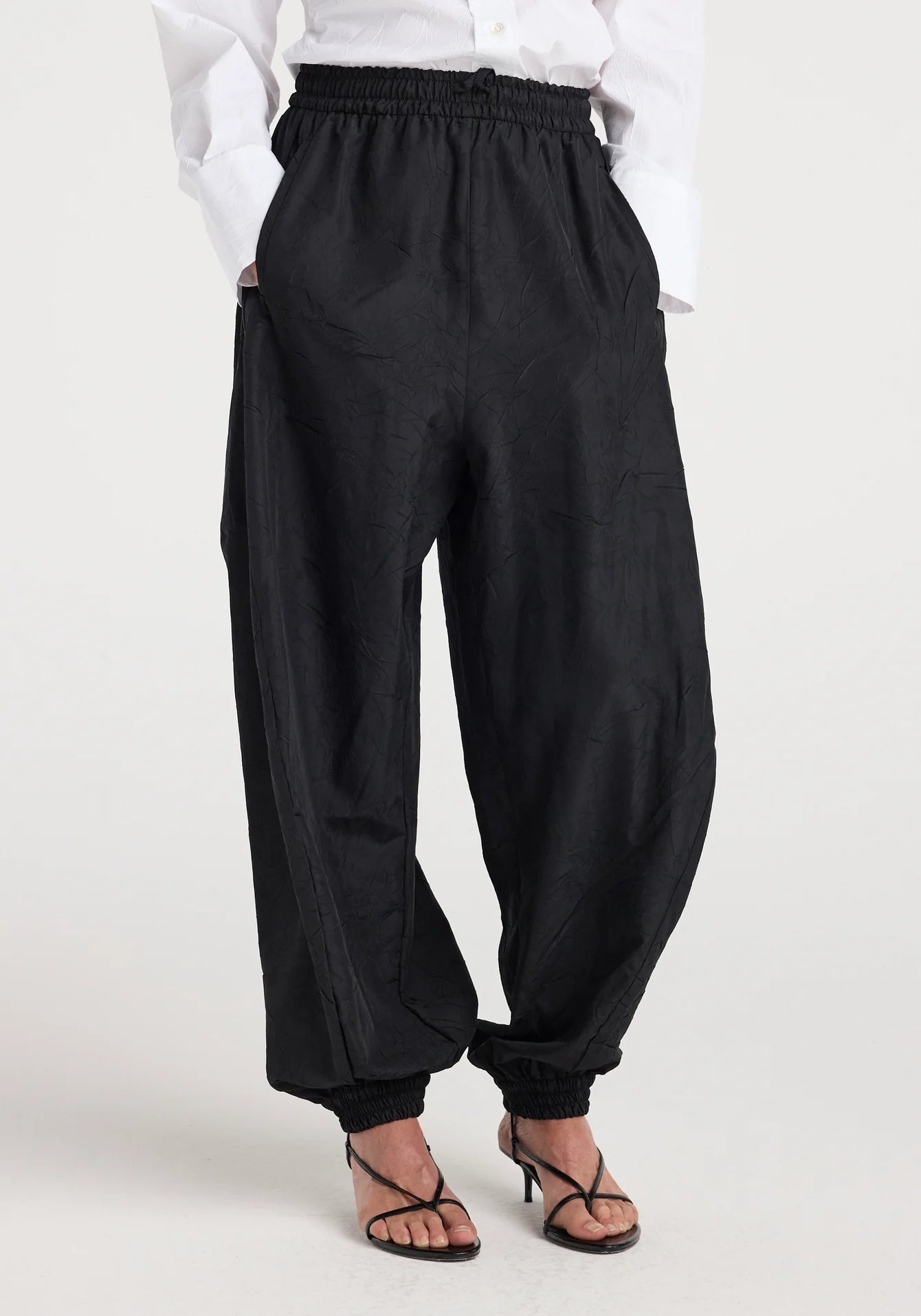 Róhe - Balloon Track Pants - Black