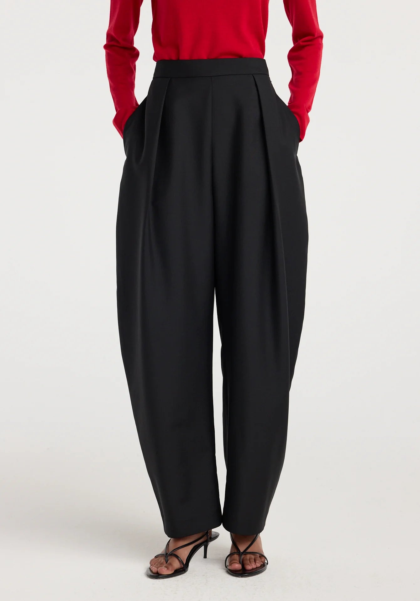 Róhe - Sculptural Tailored Trousers - Black