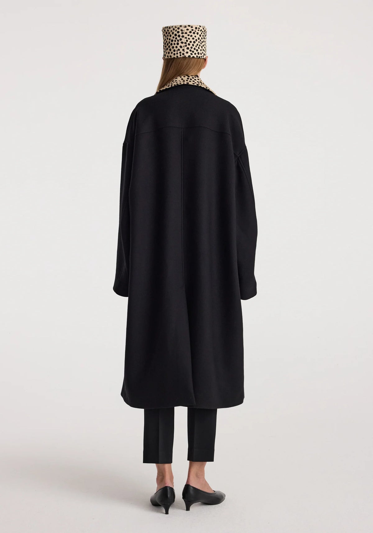Róhe - Cheetah Collar Wool Coat - Black