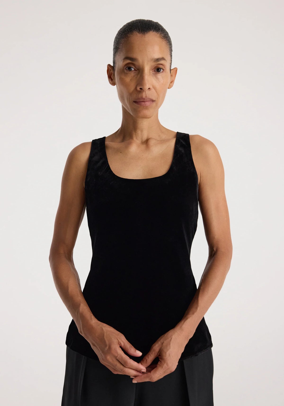 Róhe - Scoop Neck Silk Velvet Top - Black