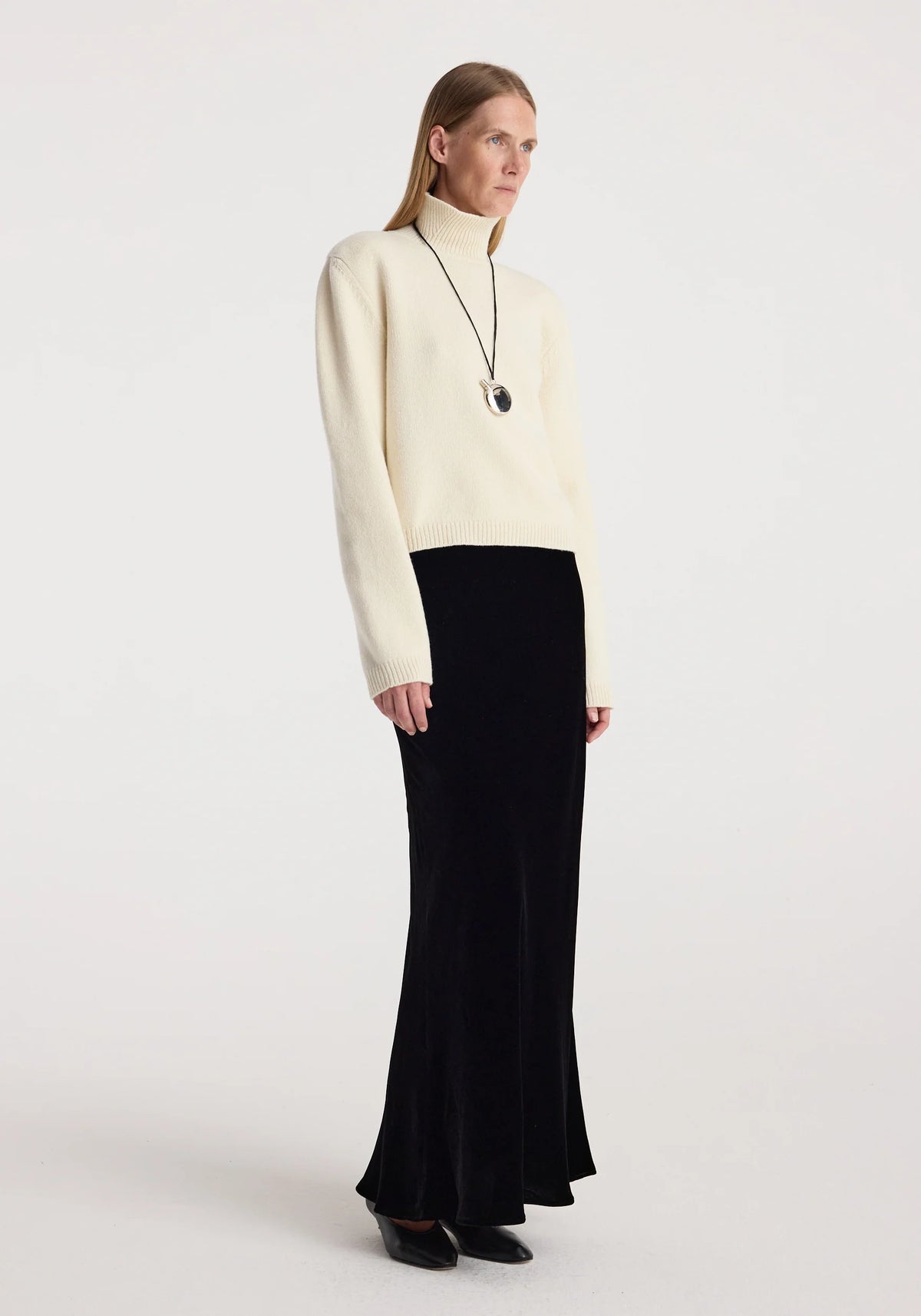 Róhe - Fluid Velvet Skirt - Black