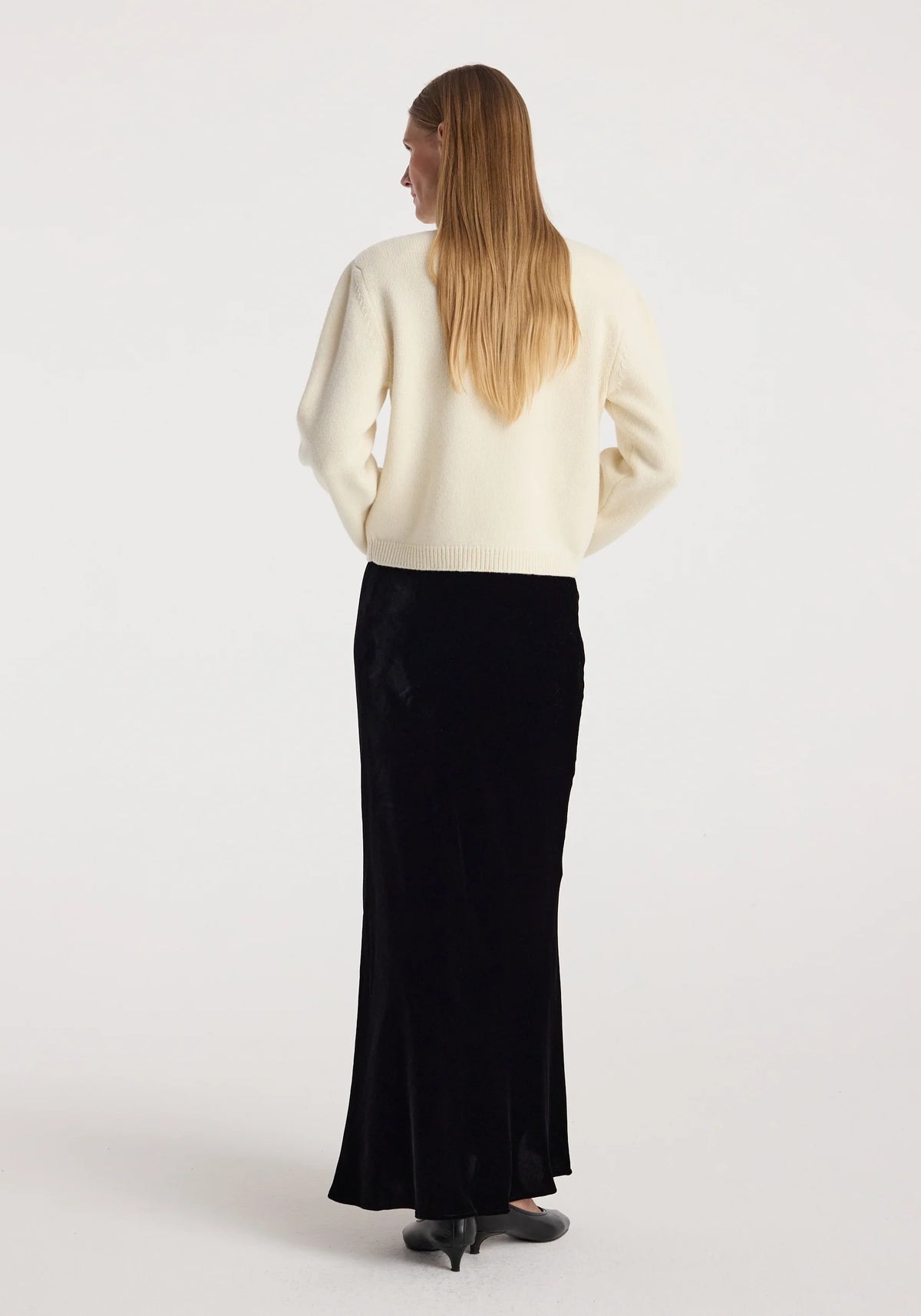 Róhe - Fluid Velvet Skirt - Black
