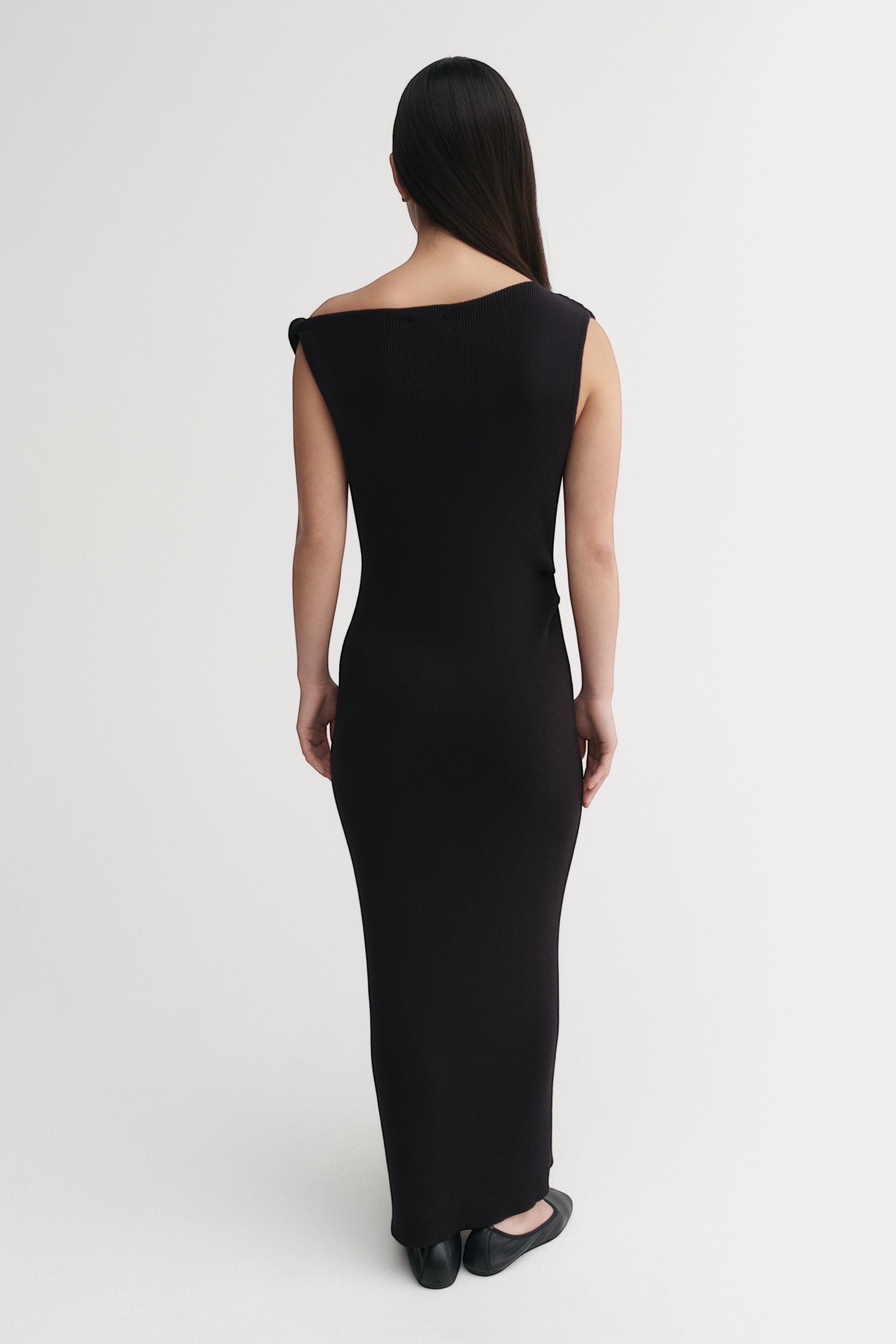 Almada Label - Dress - Black