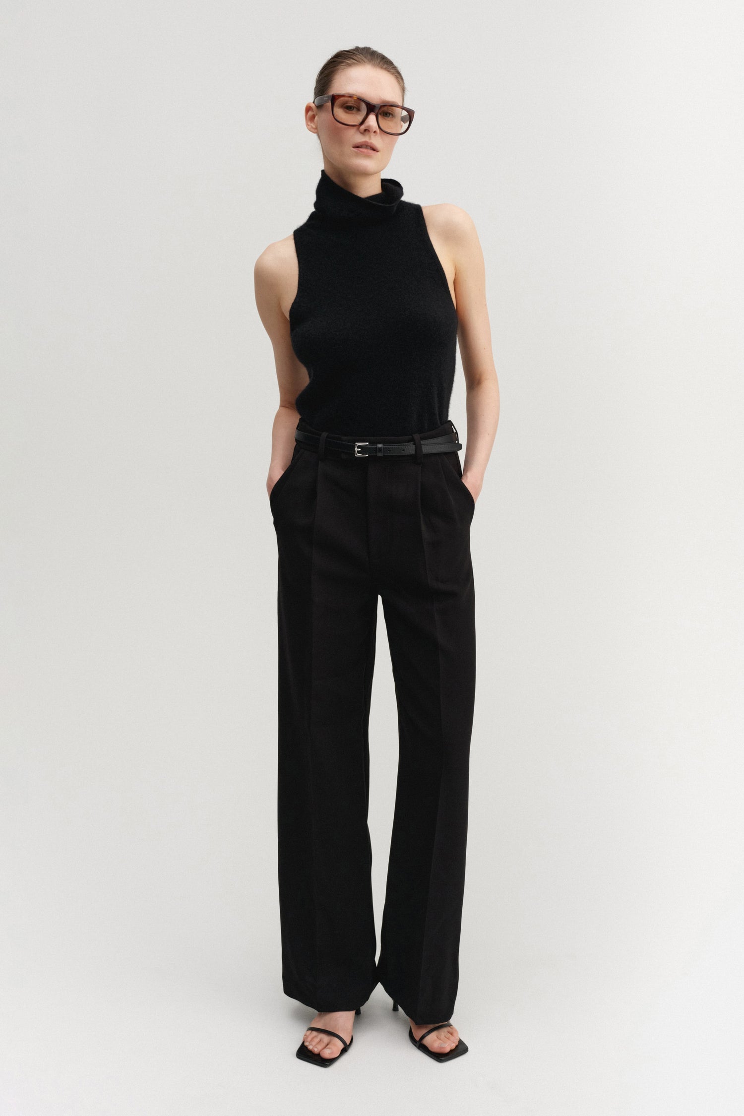 Almada Label - Trousers - Black