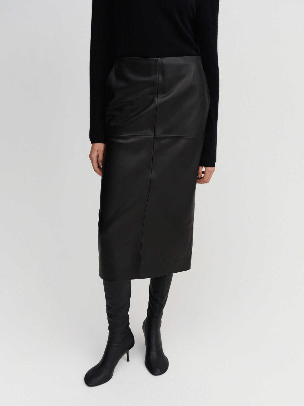 Almada Label - Leather Pencil Skirt - Black