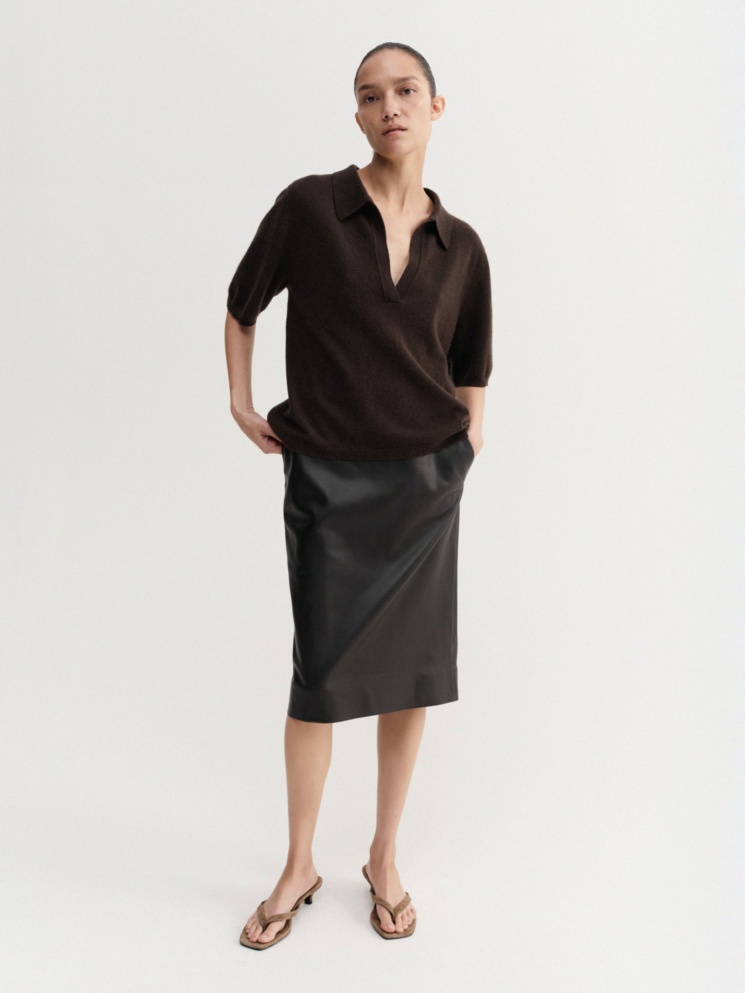 Almada Label - Cashmere T-Shirt - Brown