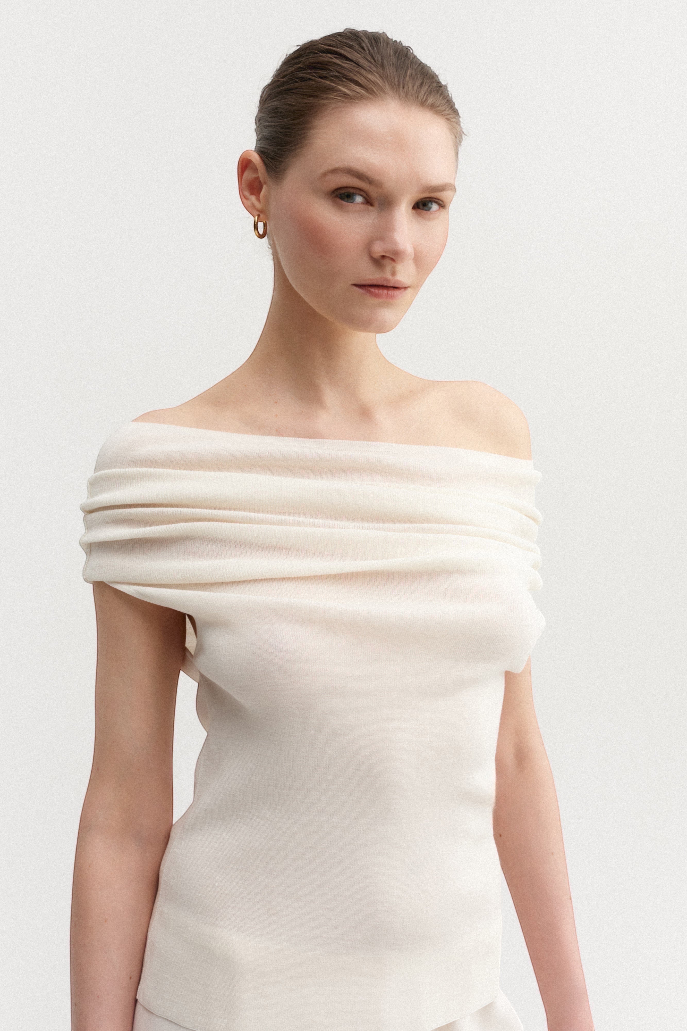 Almada Label - Wool and Silk Top - Cream